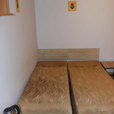 Quarto em Acomodações Particulares Minuta Do Plazy - *